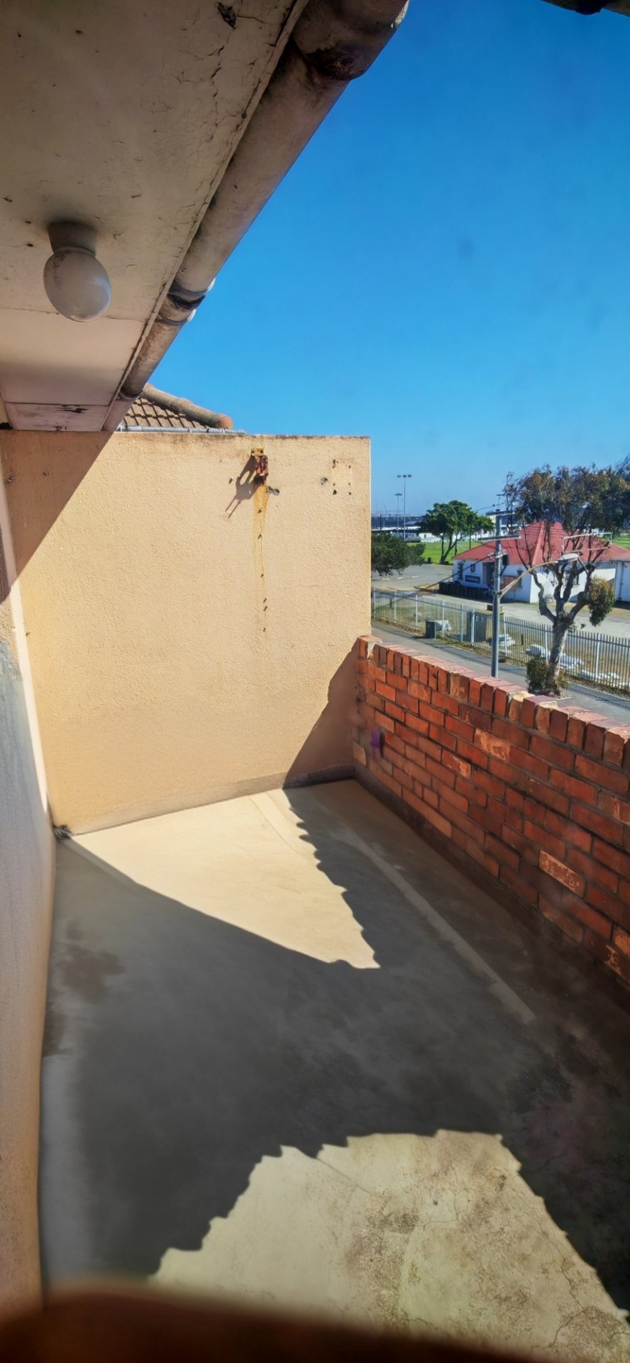 2 Bedroom Property for Sale in Maitland Western Cape